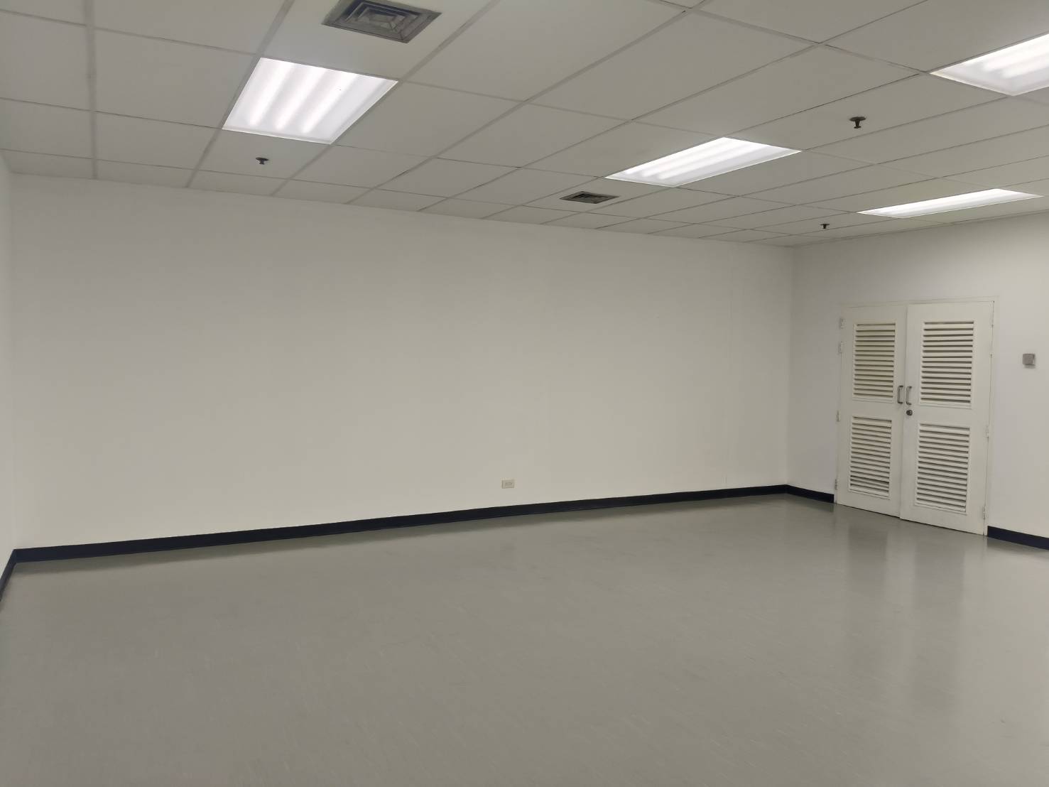 Office Room 1